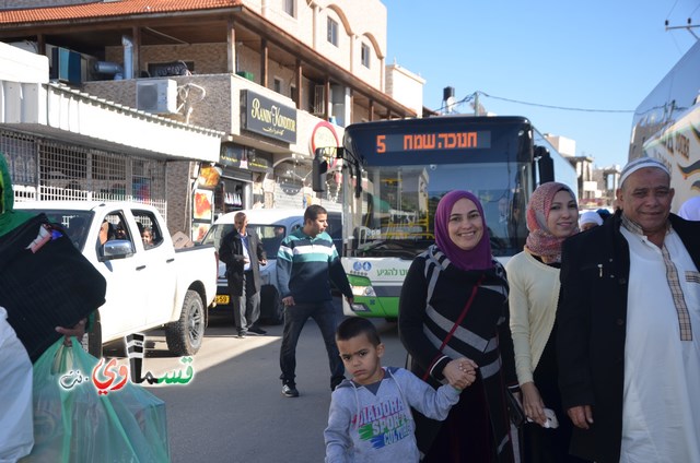 كفرقاسم : وصول وفد الاداري سامر الدعدوع الى البلدة  والفرحة تغمر الجميع بعودتهم سالمين غانمين 